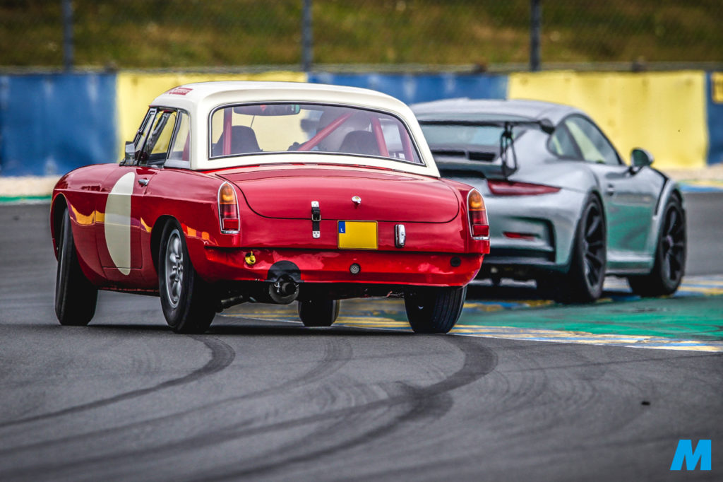 MG MGB GT & Porsche GT3