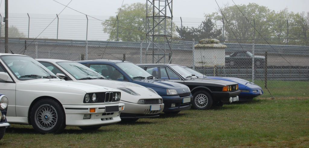 008-M3_E30_blanche_au_premier_plan