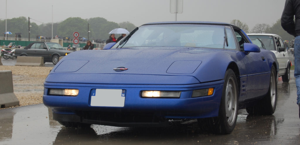 037-Chevrolet_Corvette