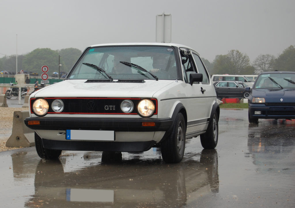 038-VW_Golf_1_GTI