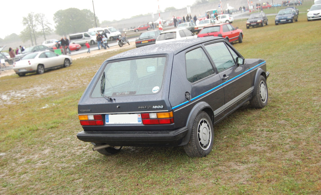 062-VW_Golf_1_GTI_1800