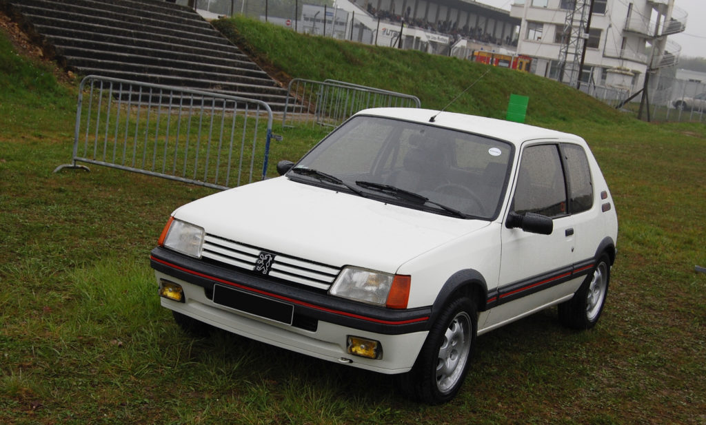 063-Peugeot_205_GTI_1.9l